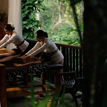 Suara Air Villas