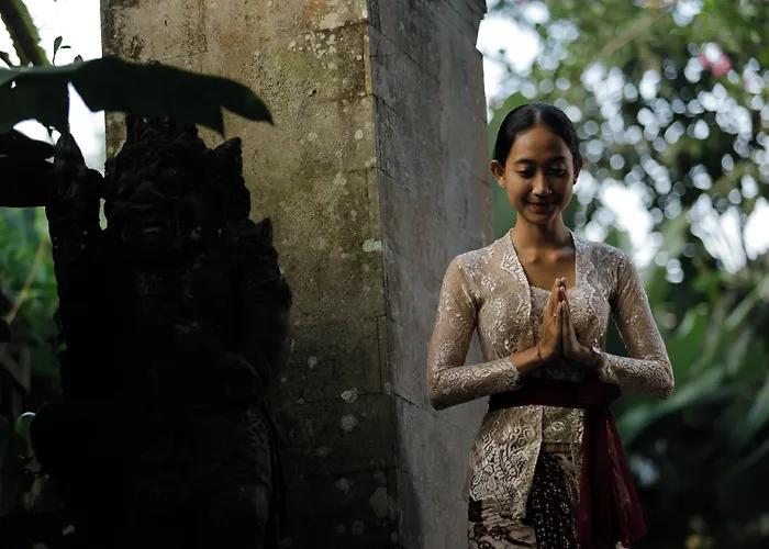 Suara Air 4*